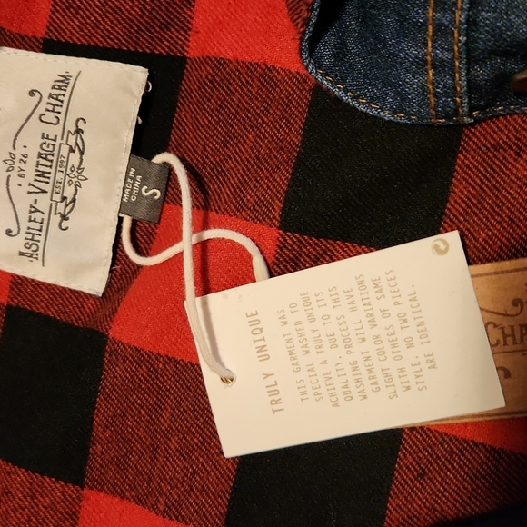 Ashley By 26 International Vintage Charm Womens Denim Jean Jacket size S - Picture 5 of 6